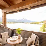 Romantik Im Weissen Roessl Am Wolfgangsee Hotel