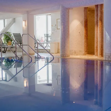 Romantik Im Weissen Roessl Am Wolfgangsee Hotel