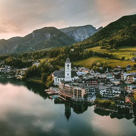 Romantik Im Weissen Roessl Am Wolfgangsee 4*
