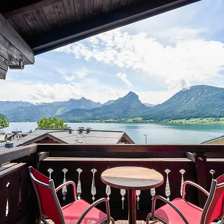 ホテル Romantik Im Weissen Roessl Am Wolfgangsee 4*