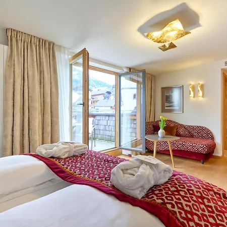 Im Weissen Roessl Am Wolfgangsee 4*