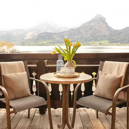 فندق Im Weissen Roessl Am Wolfgangsee 4*