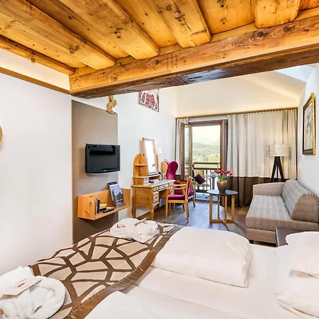 Romantik Im Weissen Roessl Am Wolfgangsee Hotel