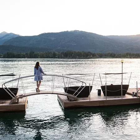 Im Weissen Roessl Am Wolfgangsee 4*