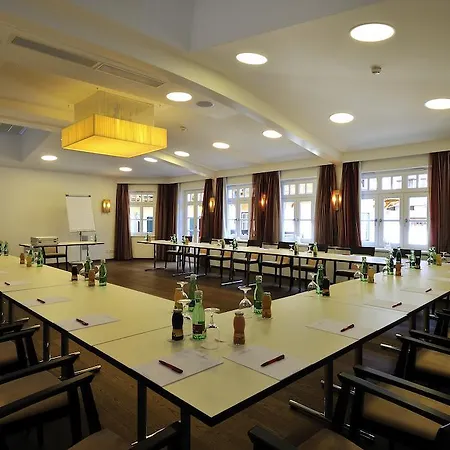 Hotel Romantik Im Weissen Roessl Am Wolfgangsee 4*