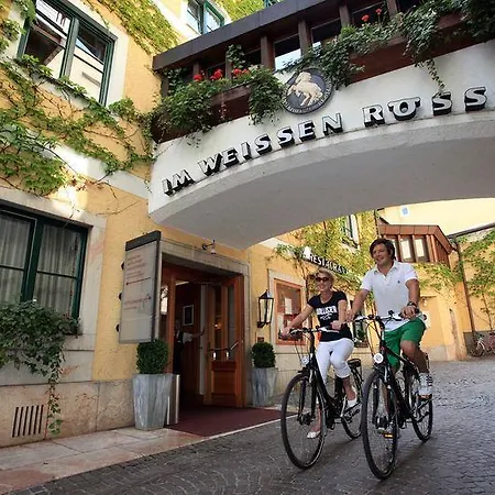 Romantik Im Weissen Roessl Am Wolfgangsee 4* Saint Wolfgang