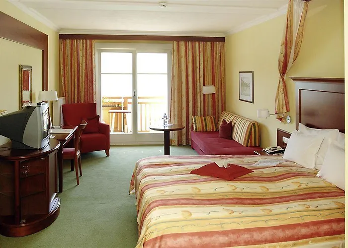 Romantik Im Weissen Roessl Am Wolfgangsee فندق Saint Wolfgang