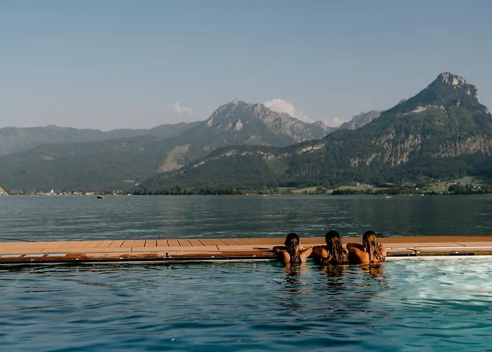 Hotel Romantik Im Weissen Roessl Am Wolfgangsee 4*