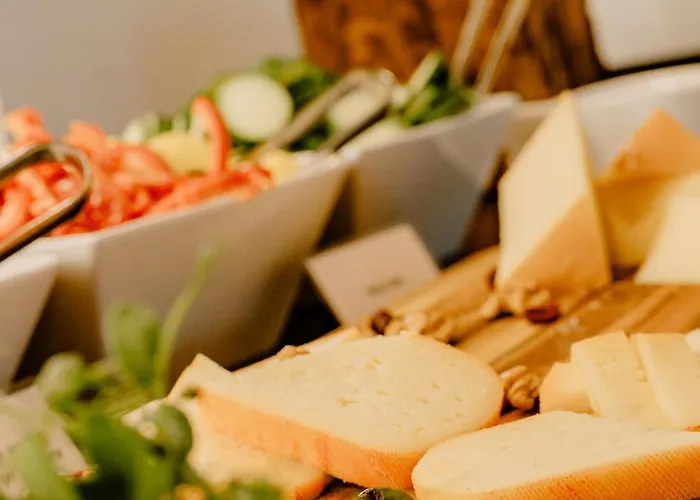 Romantik Im Weissen Roessl Am Wolfgangsee 4*