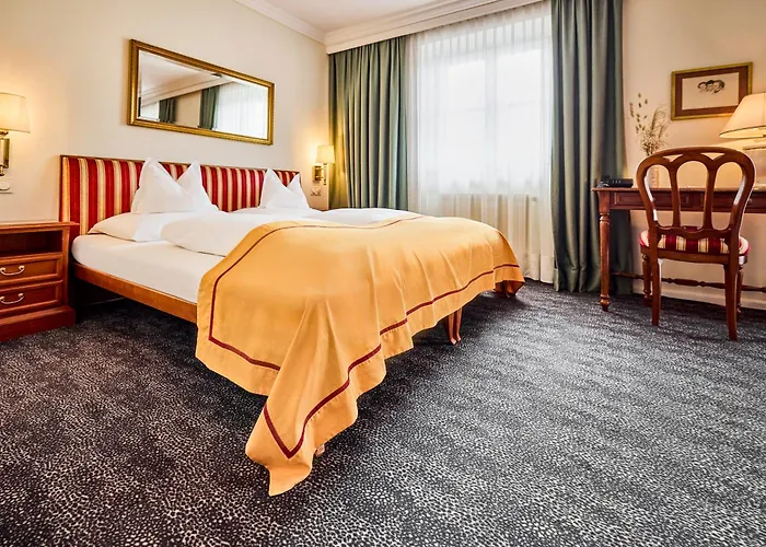 Romantik Im Weissen Roessl Am Wolfgangsee 4*