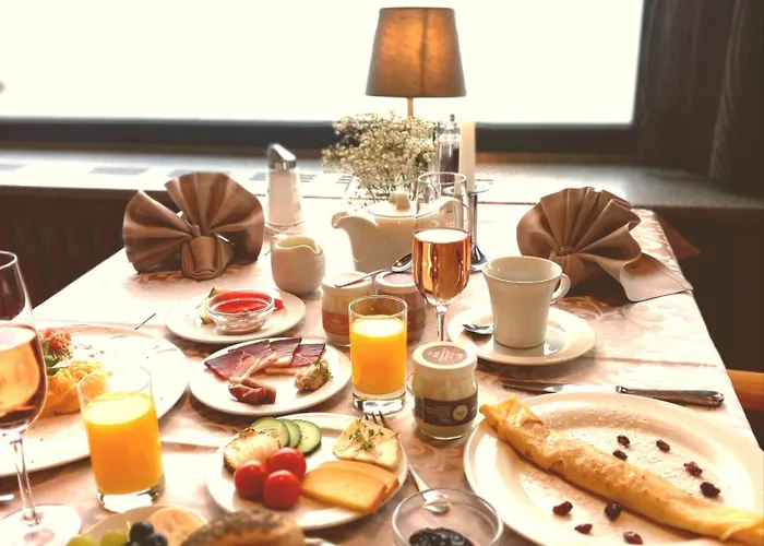 Hotel Romantik Im Weissen Roessl Am Wolfgangsee 4*